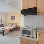 Anna's 1 Cozy For 3