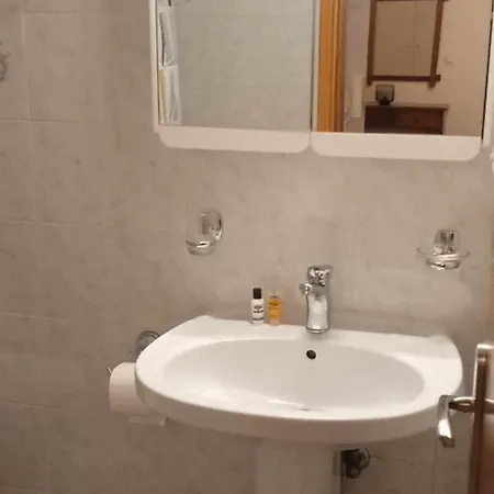 アパート Anna's 1 Cozy For 3